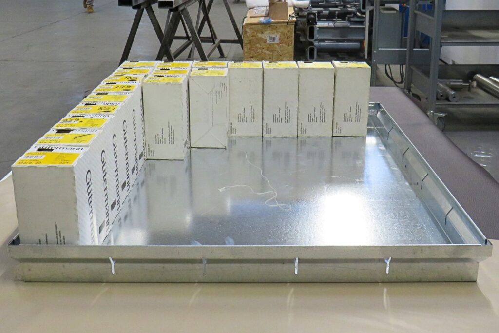 vassoio-scatole-rocchetti-filo